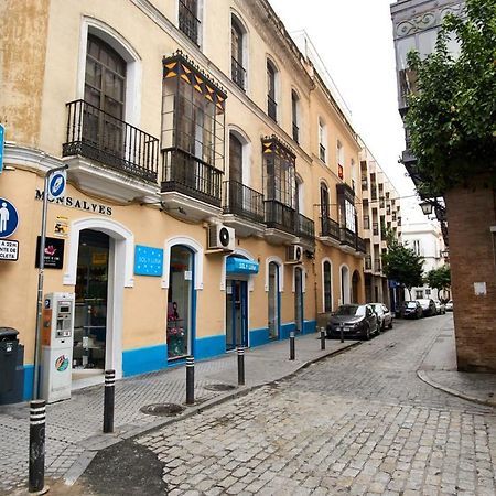 Monsalves Courtyard By Valcambre Appartement Sevilla Buitenkant foto