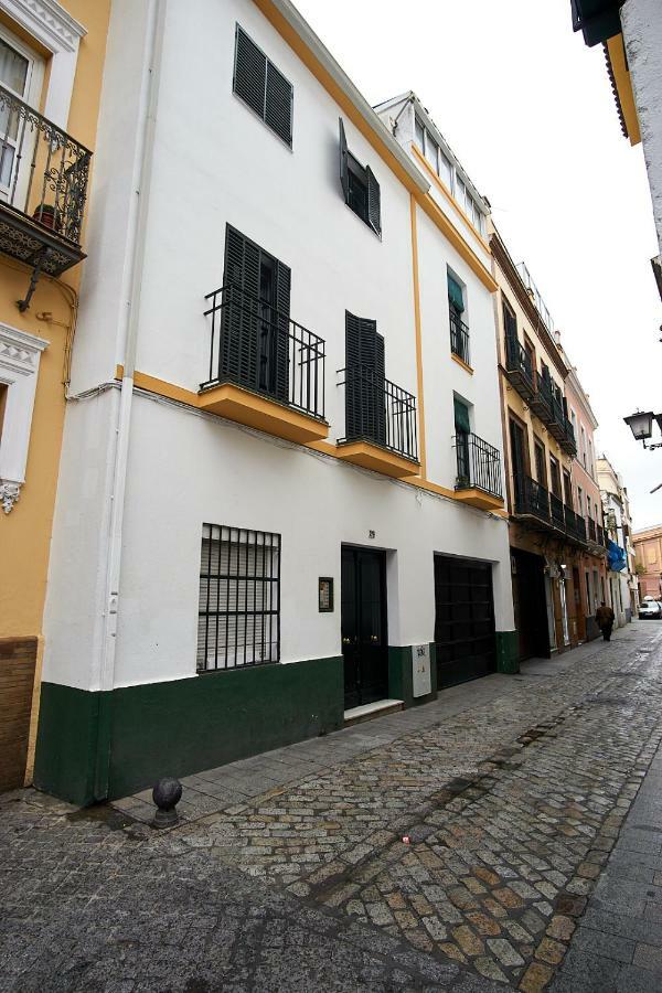 Monsalves Courtyard By Valcambre Appartement Sevilla Buitenkant foto